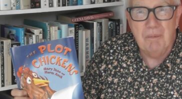 Murray Gadd reads The Plot Chickens