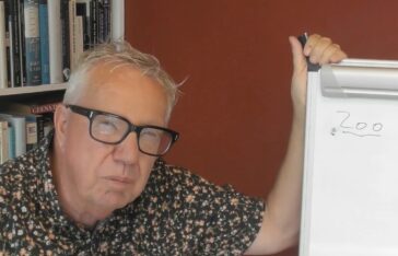 Murray Gadd writes about Going to the Zoo